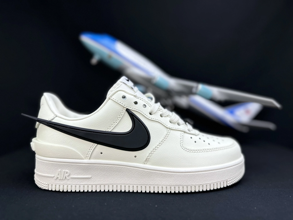 Nike Air Force 1 Grande Swoosh Branco