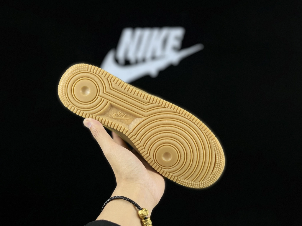Nike Air Force 1 Edição Trigo - Vista 5
