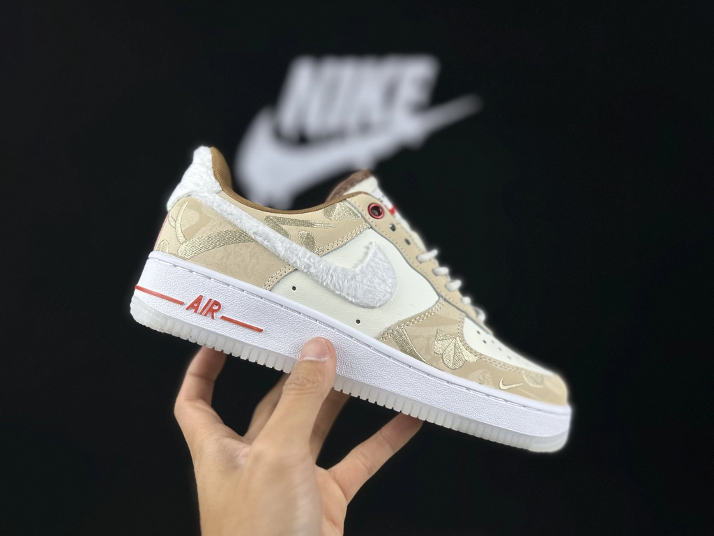 Nike Air Force 1 Edição Limitada Coelho - Vista 3