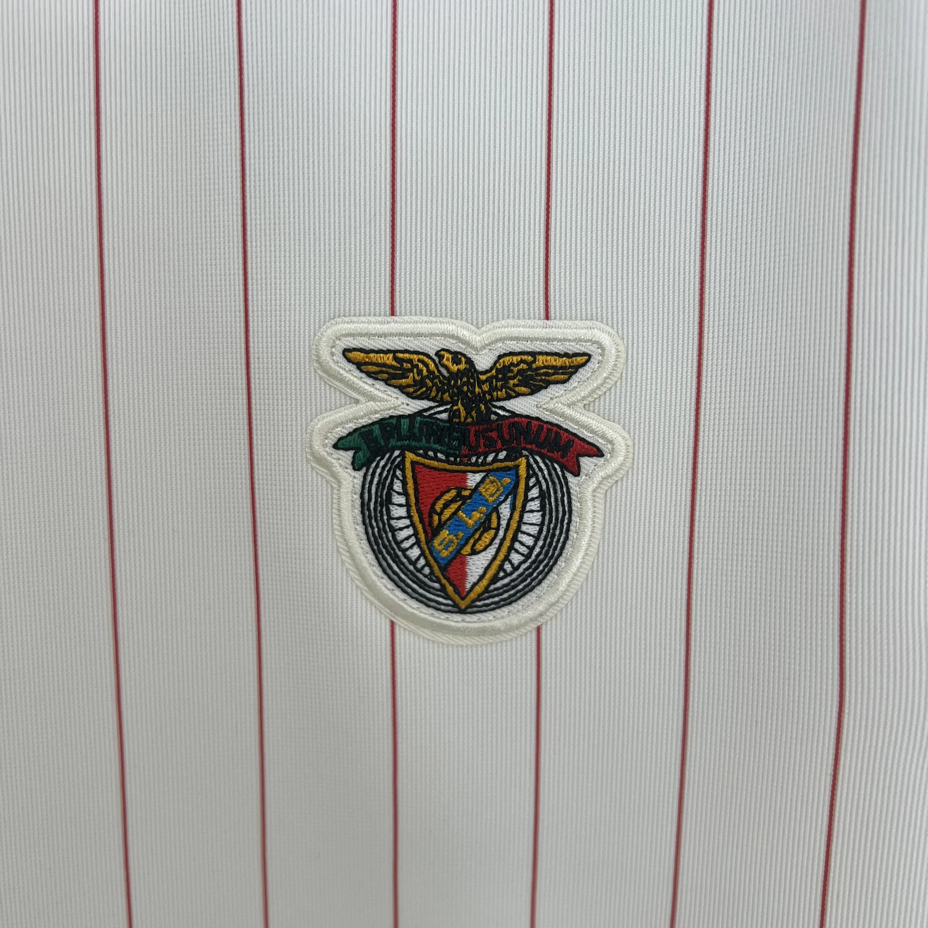 Camisola Retro SL Benfica x Adidas Originals 25/26 - Vista 6