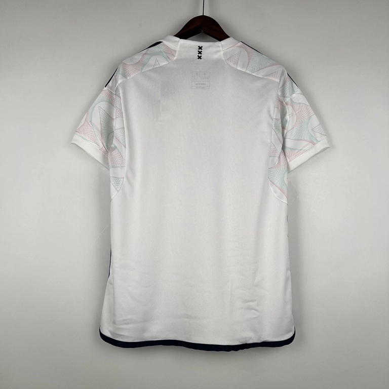 Ajax Away 2023/24 - Vista 3