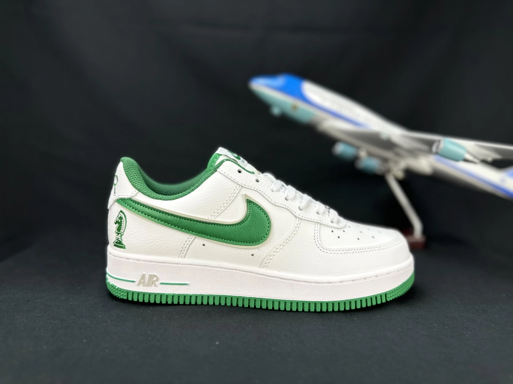 Nike Air Force 1 Quatro Cavaleiros