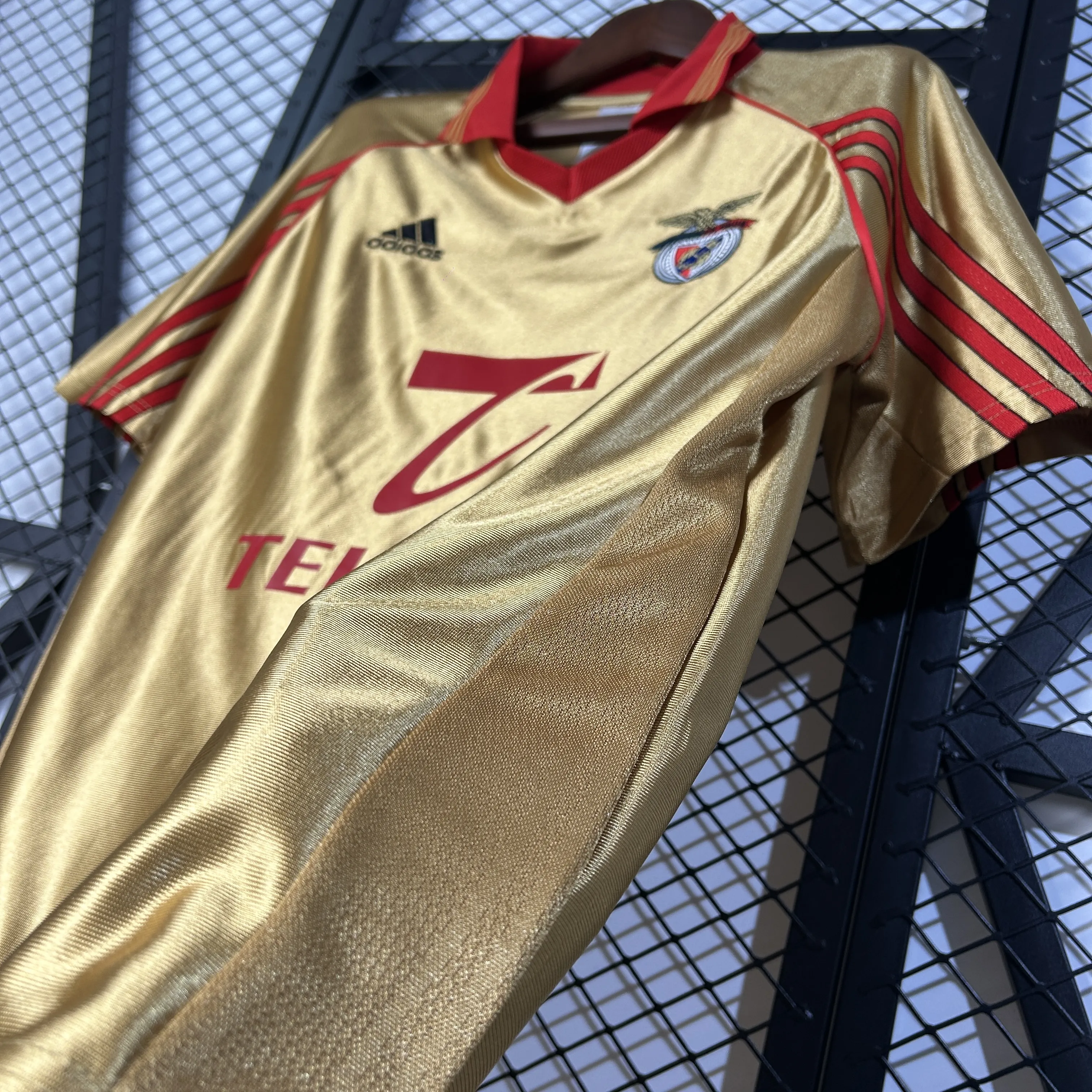 Camisola Retro SL Benfica 98/99 Alternativa - Vista 4