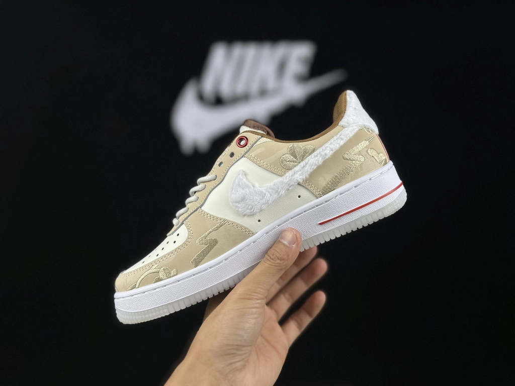 Nike Air Force 1 Edição Limitada Coelho - Vista 5