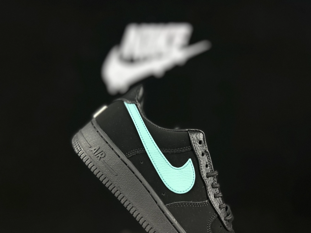 Nike Air Force 1 Tiffany Preto - Vista 10