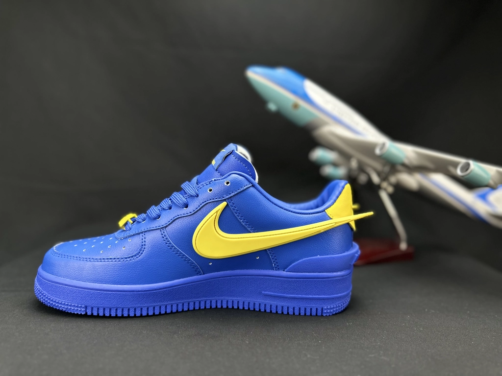 Nike Air Force 1 Grande Swoosh Azul - Vista 3