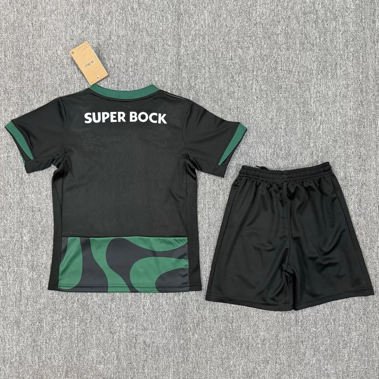 Kit Criança Sporting 2025/26 - Alternativa Verde - Vista 2
