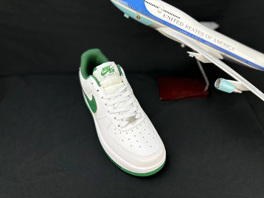 Nike Air Force 1 Quatro Cavaleiros - Vista 5