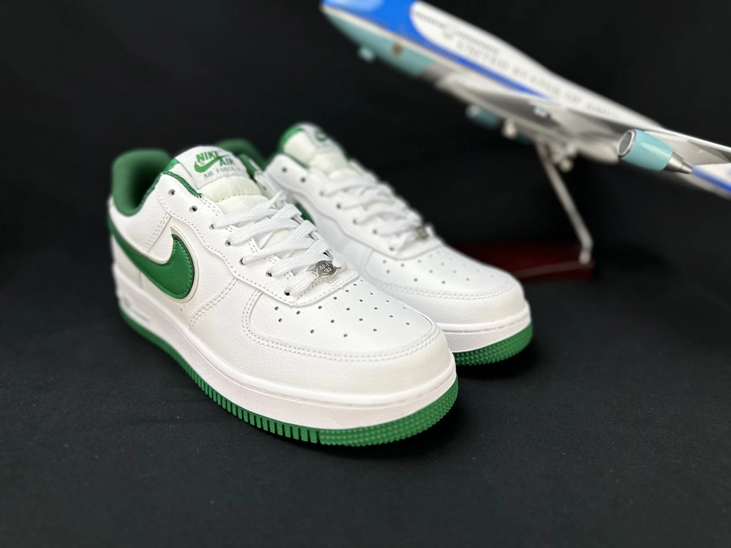 Nike Air Force 1 Quatro Cavaleiros - Vista 6