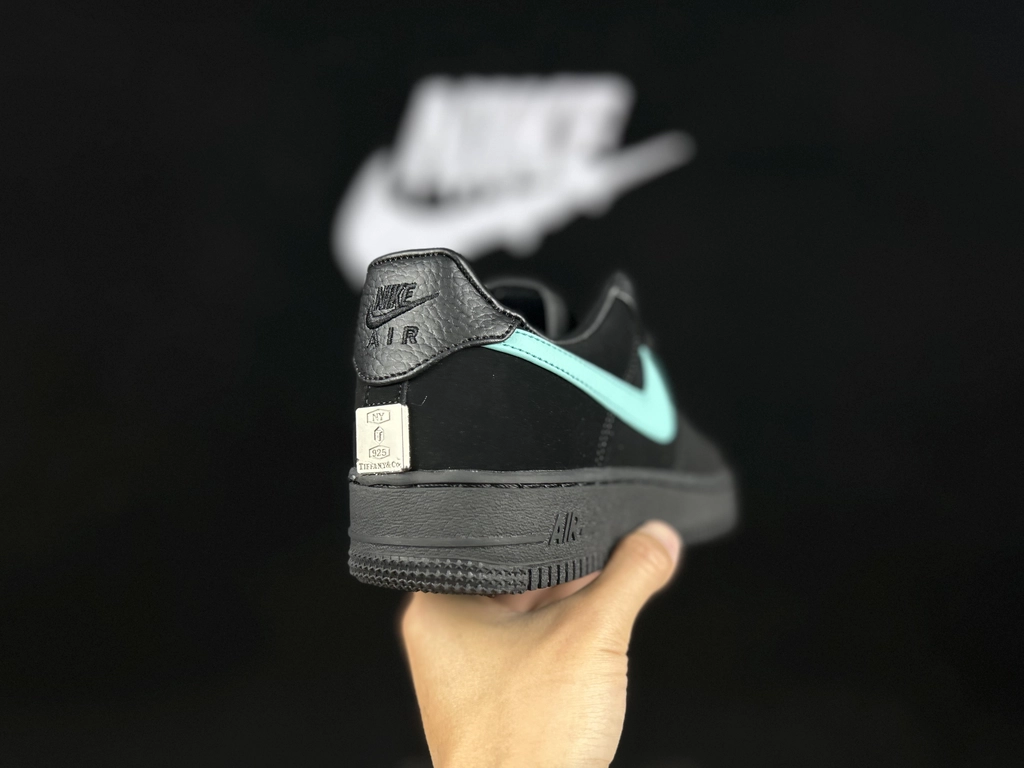 Nike Air Force 1 Tiffany Preto - Vista 6