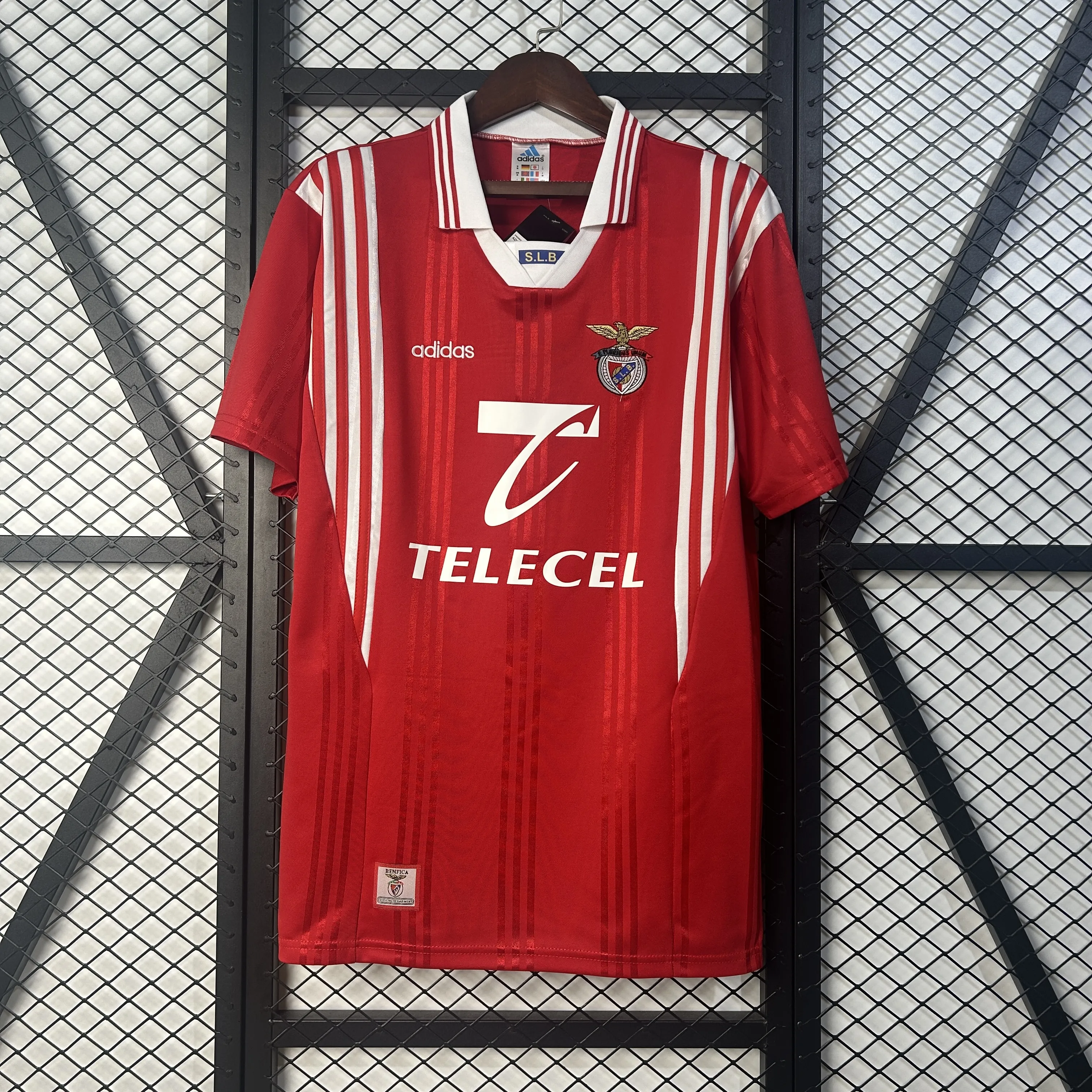 Camisola Retro SL Benfica 97/98 Principal