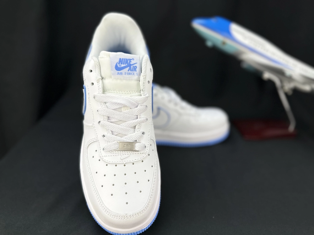 Nike Air Force 1 Duplo Swoosh Branco e Azul - Vista 5