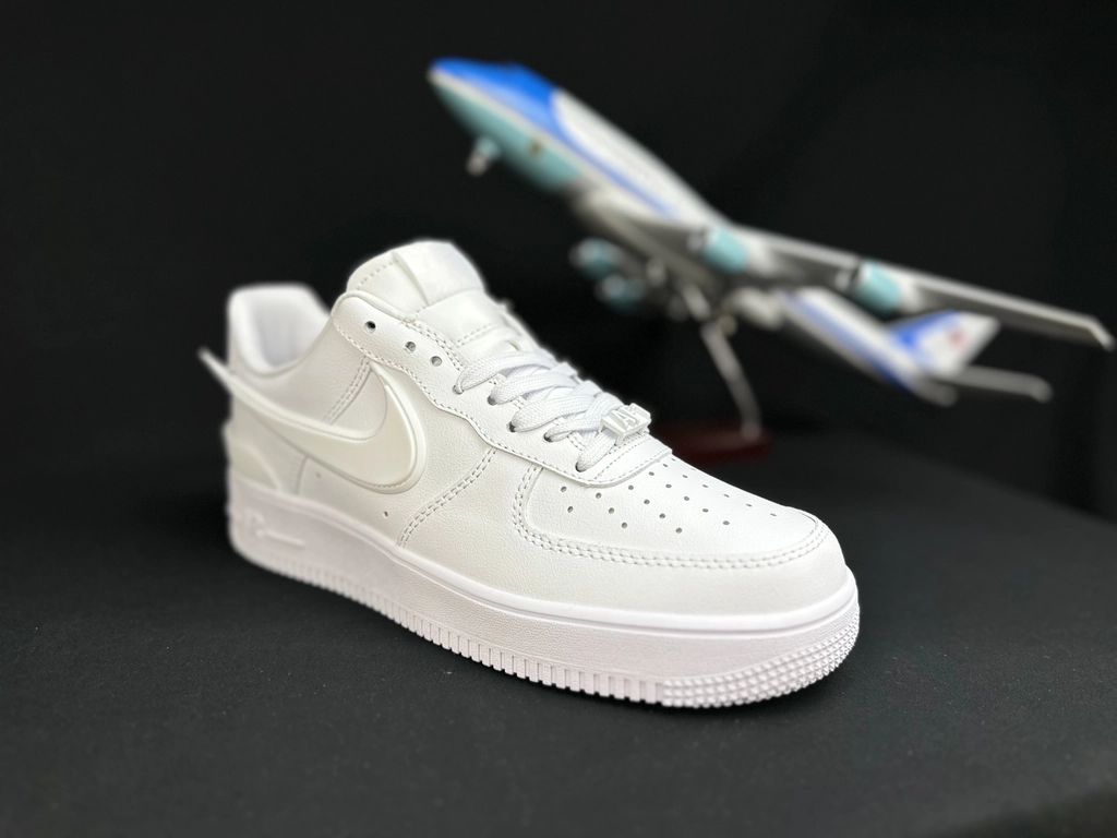 Nike Air Force 1 Grande Swoosh Branco Total - Vista 9
