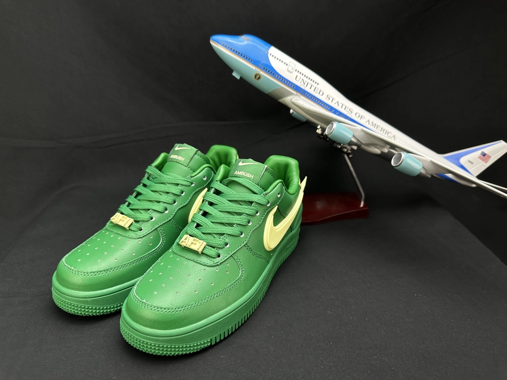 Nike Air Force 1 Grande Swoosh Verde 3 - Vista 5