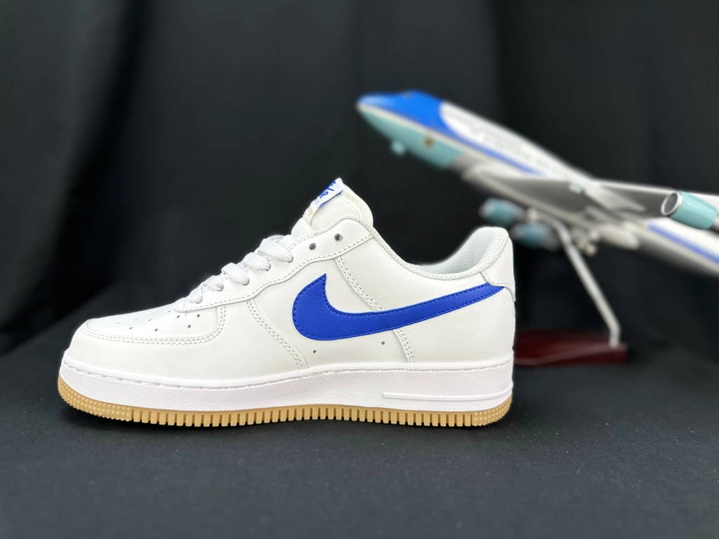 Nike Air Force 1 Branco & Azul - Sola Borracha Natural - Vista 7