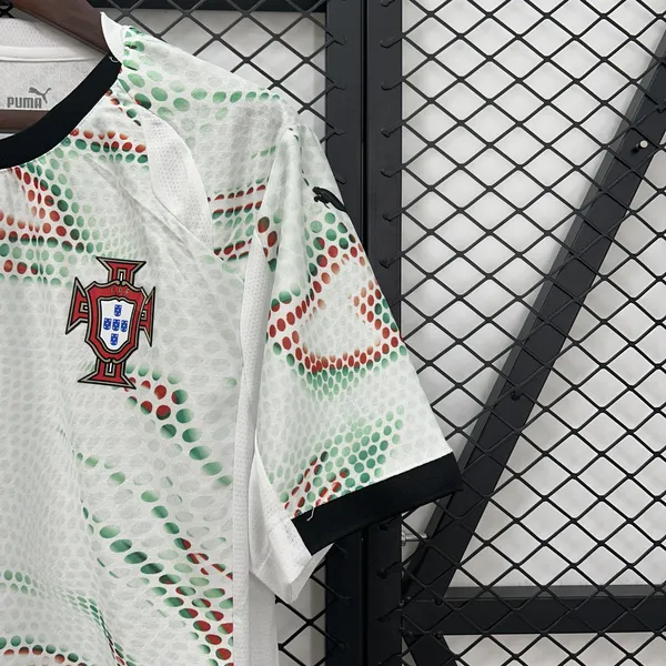 Camisola Portugal Alternativa 2025 - Vista 3