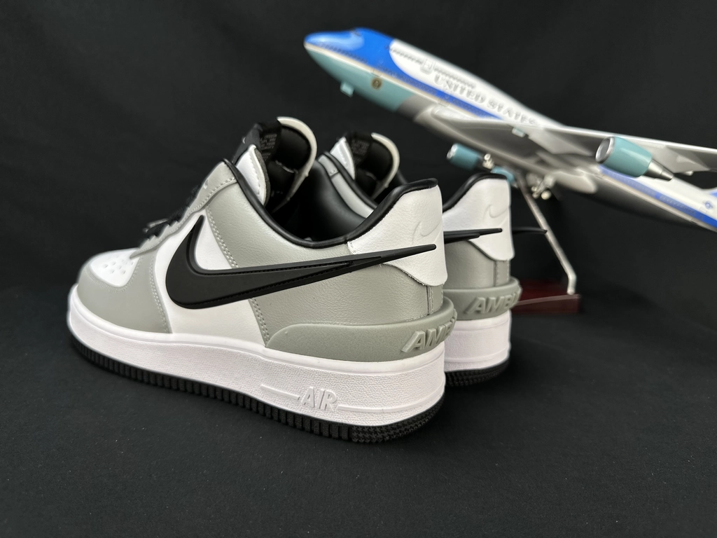 Nike Air Force 1 Grande Swoosh Cinzento - Vista 8