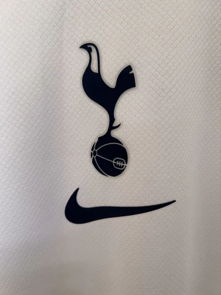 Camisola Principal Tottenham 2025/26 - Vista 5
