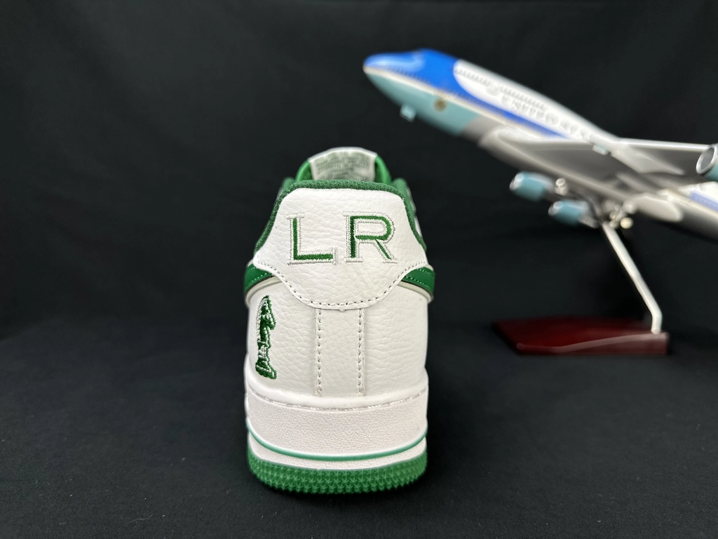 Nike Air Force 1 Quatro Cavaleiros - Vista 11