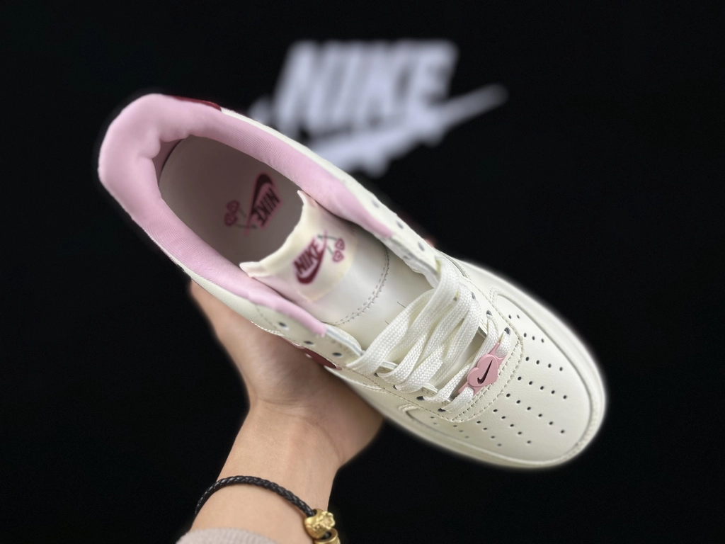 Nike Air Force 1 Dia dos Namorados - Vista 2