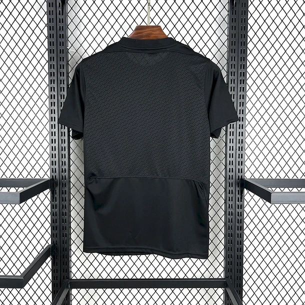 Camisola Liverpool Edição Especial - Vista 3