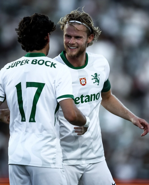 Camisola Alternativa Branca Sporting 25/26